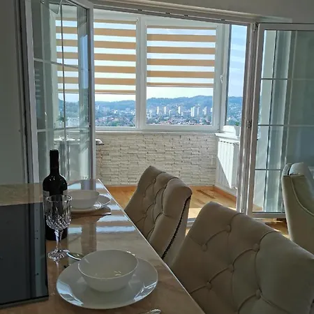 Apartment Luxury With A Stunning View, Free Parking *