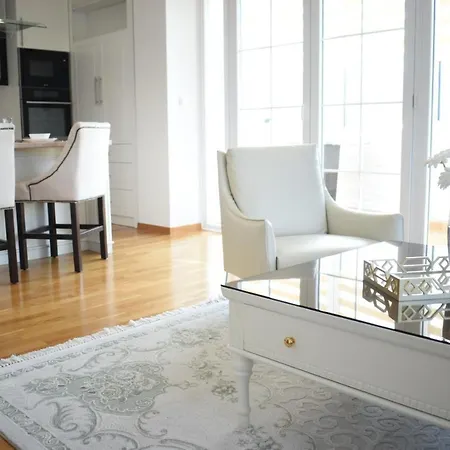 Luxury With A Stunning View, Free Parking * Tuzla